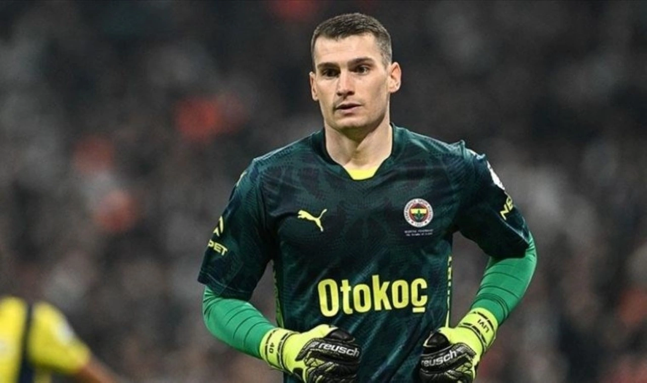 Fenerbahçe'de Dominik Livakovic yol ayrımında