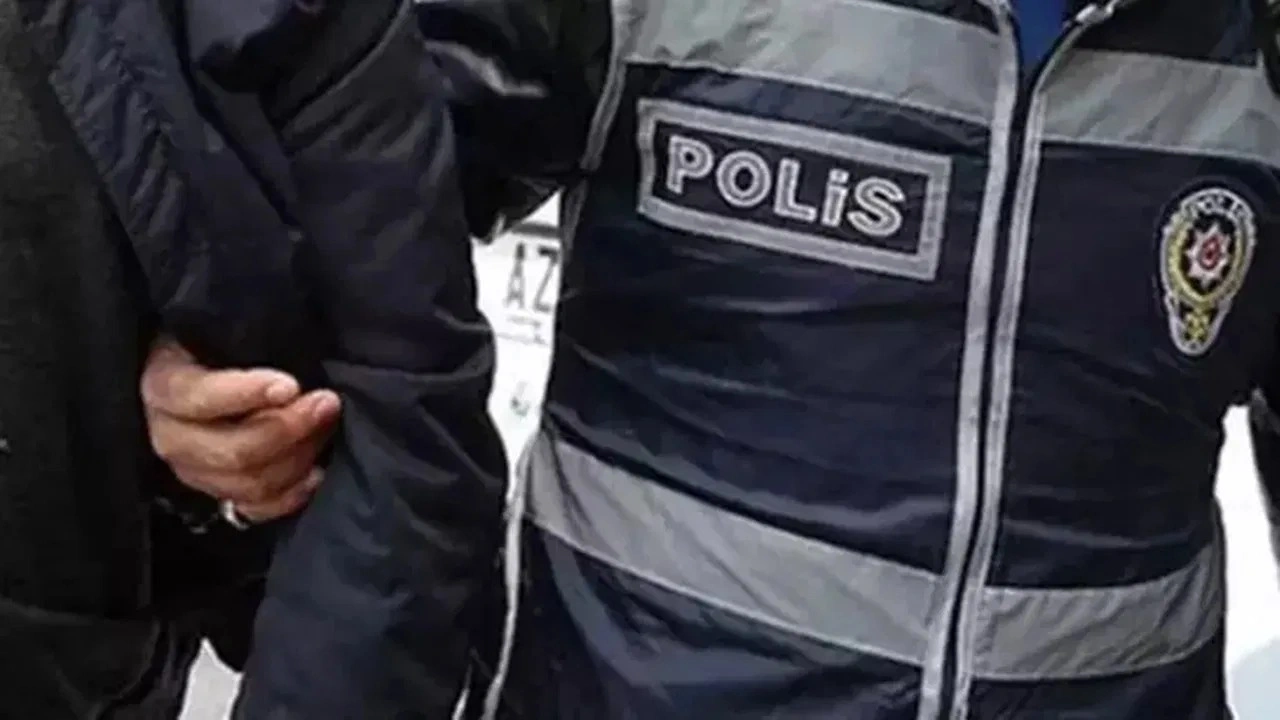 'Fuhuş', 'rüşvet' ve 'insan ticareti' operasyonunda adliye çalışanları