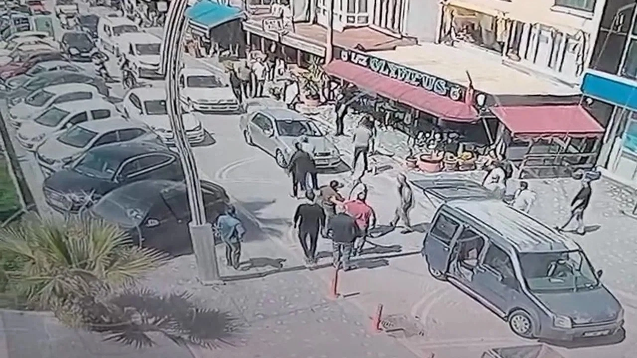 Gen&#xE7; kad&#x131;n&#x131; ka&#xE7;&#x131;rmak isteyen 4 ki&#x15F;i tutukland&#x131;