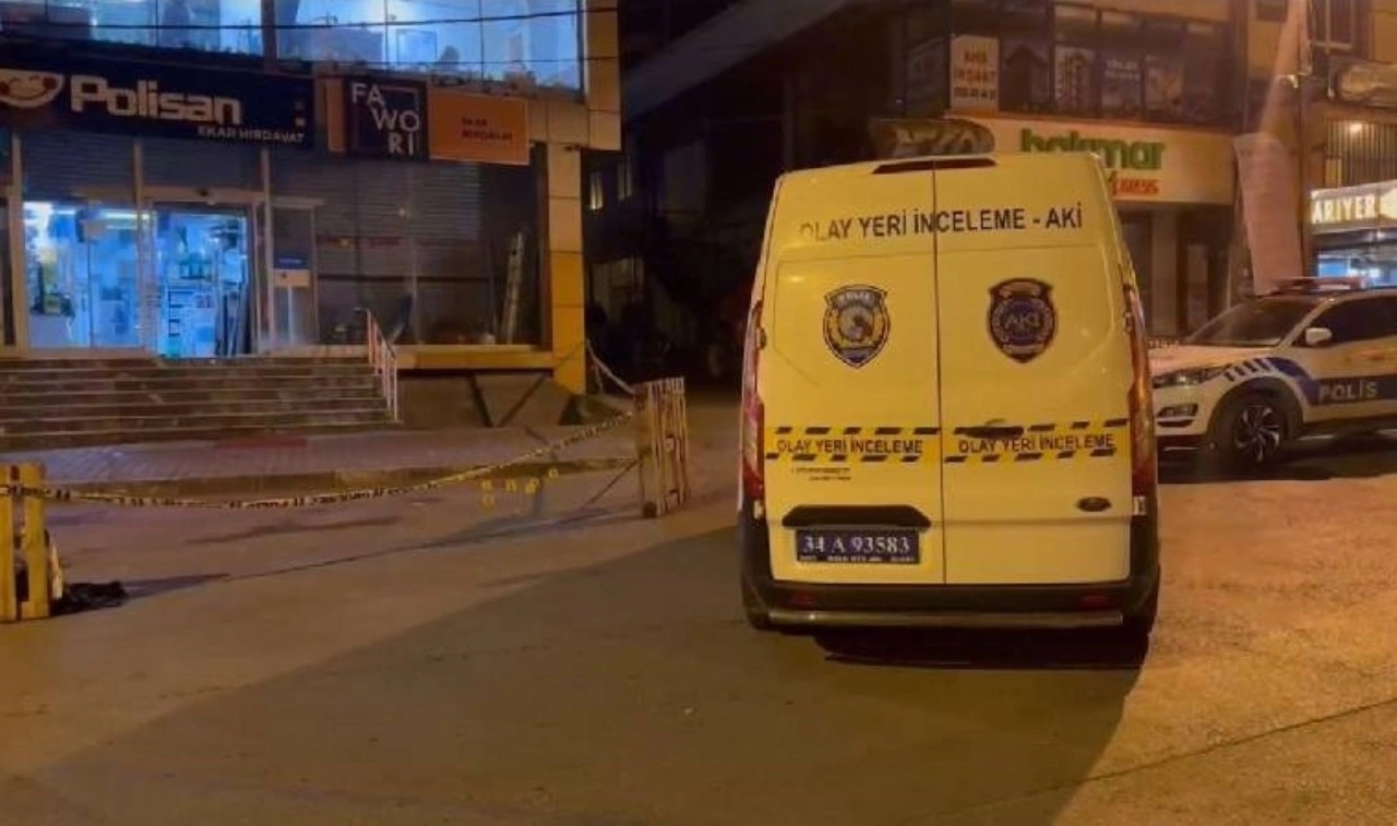 İstanbul'da hırdavat dükkanına silahlı saldırı!