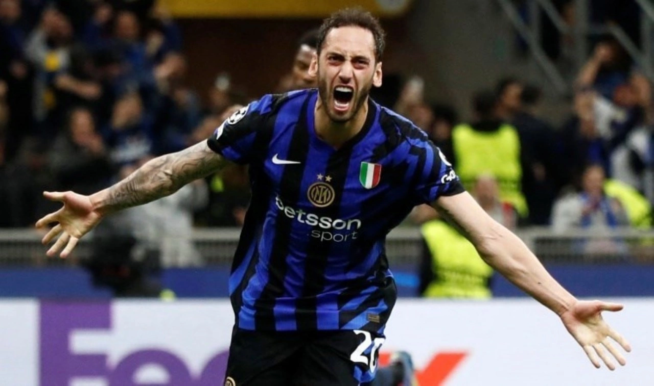 İtalya'da 7 gollü tarihi maç: UEFA Şampiyonlar Ligi'nde ilk finalist belli oldu!