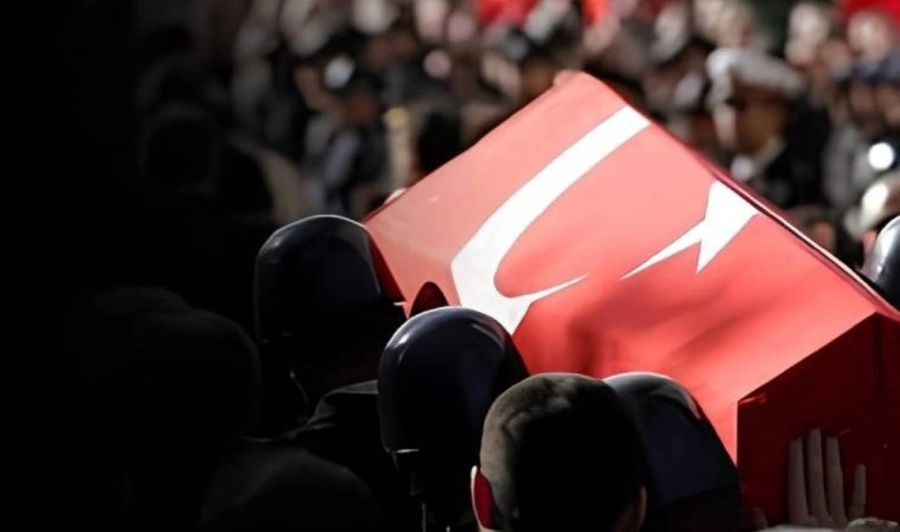 Valilik acı haberi duyurdu: Pençe-Kilit bölgesinde bir asker şehit oldu!