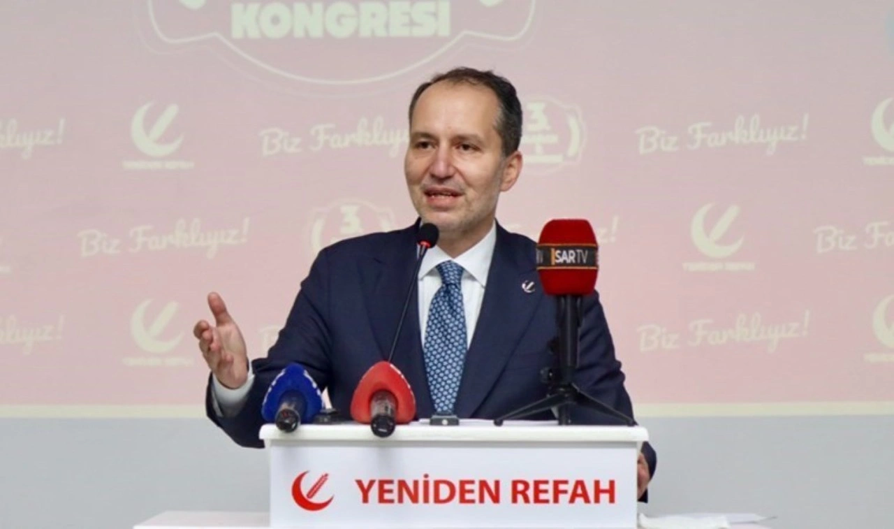 YRP Genel Başkanı Fatih Erbakan'dan Erdoğan'a 'evlilik' yanıtı: Gençler ev hayal