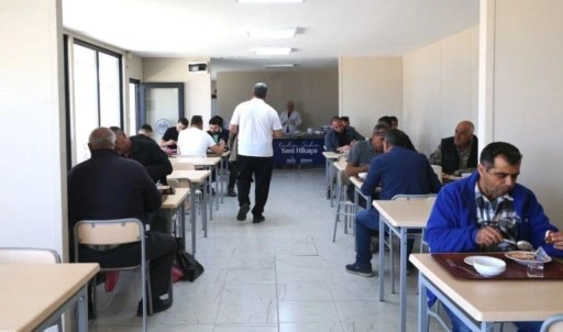 AKP'li belediye Kent Lokantası modelini örnek aldı: Depremzedelere Millet Lokantası
