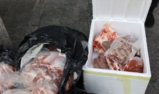 Antalya Otogarı'nda usulsüz şekilde taşınan 300 kilogram ete el konuldu