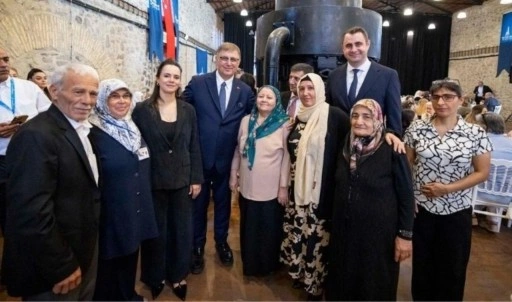 Cemil Tugay şehit anneleri ile bir araya geldi