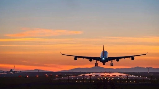 Dev hava yolu şirketi İsrail'e uçuşları askıya aldı: Sebebi 'güvenlik'