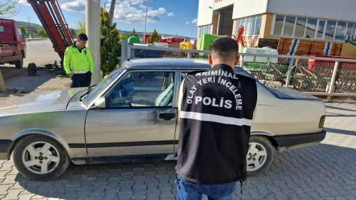 &#xC7;al&#x131;nt&#x131; ara&#xE7;la drift atarken yakaland&#x131;lar!