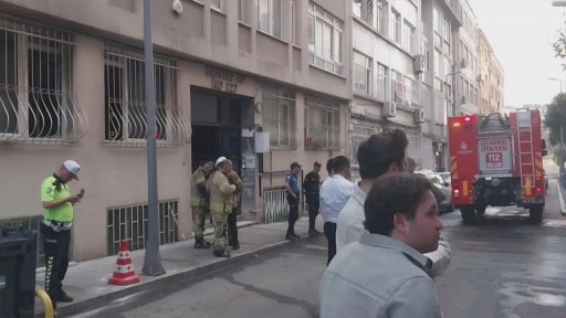 Şişli’de apartman dairesinde yangın: 1 kişi hayatını kaybetti!