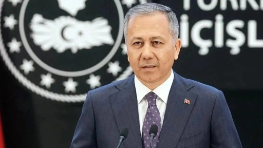 Yerlikaya duyurdu: 27 ilde FET&#xD6; operasyonu, 101 g&#xF6;zalt&#x131;!